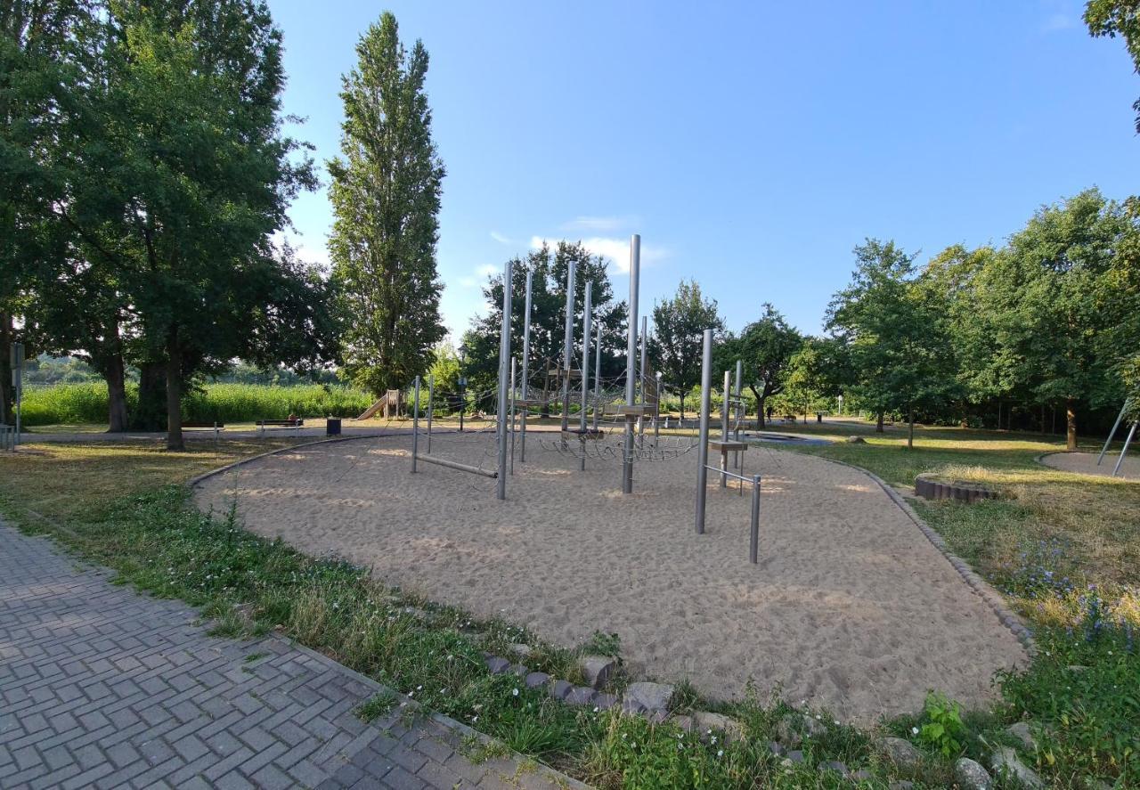 Die Ferienwohnung "Am Kietz" ชเวดท์ ภายนอก รูปภาพ
